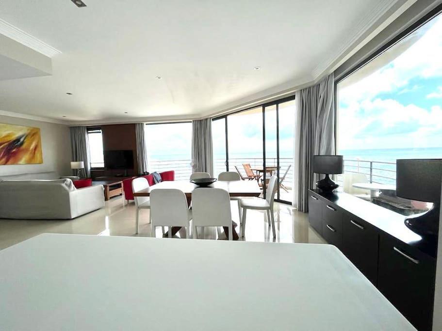 Apartment Spectacular 3br In *