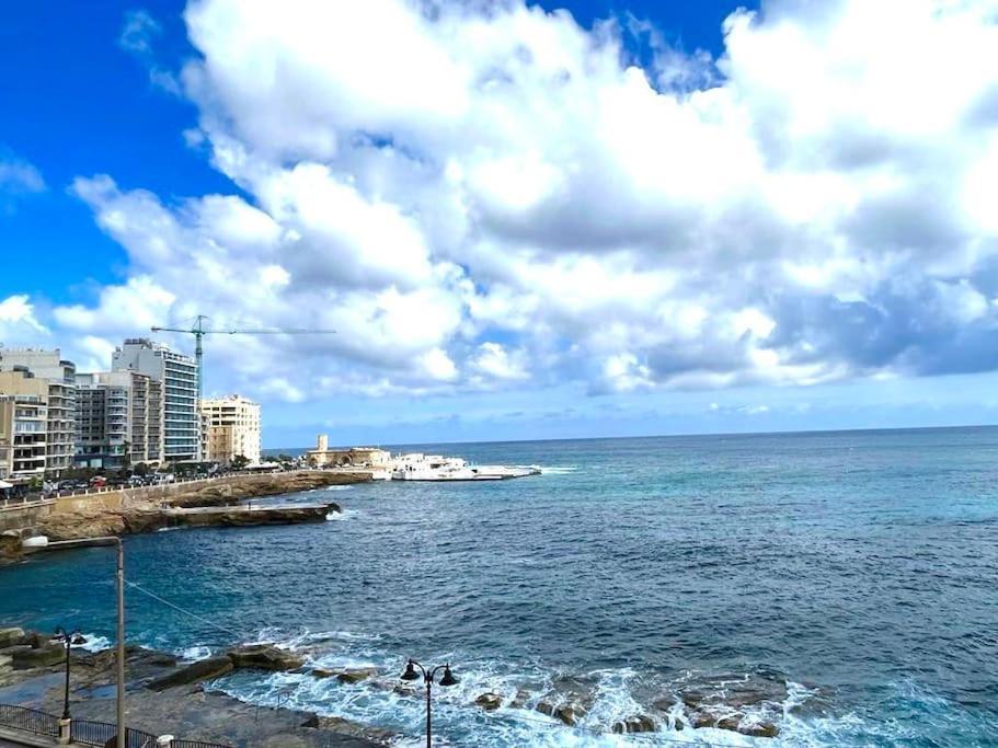 Spectacular 3br In Sliema